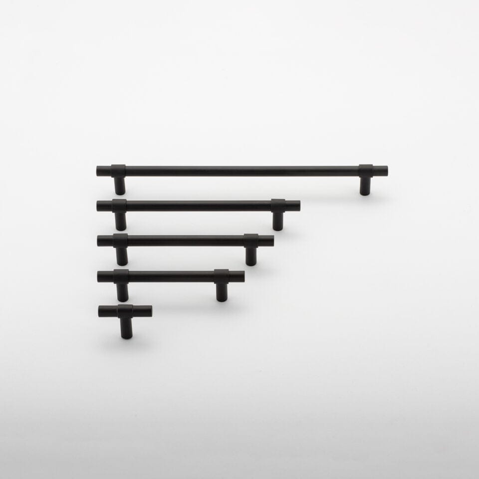 Iver Handles Iver Helsinki Cabinet Pull | Matt Black | 160mm